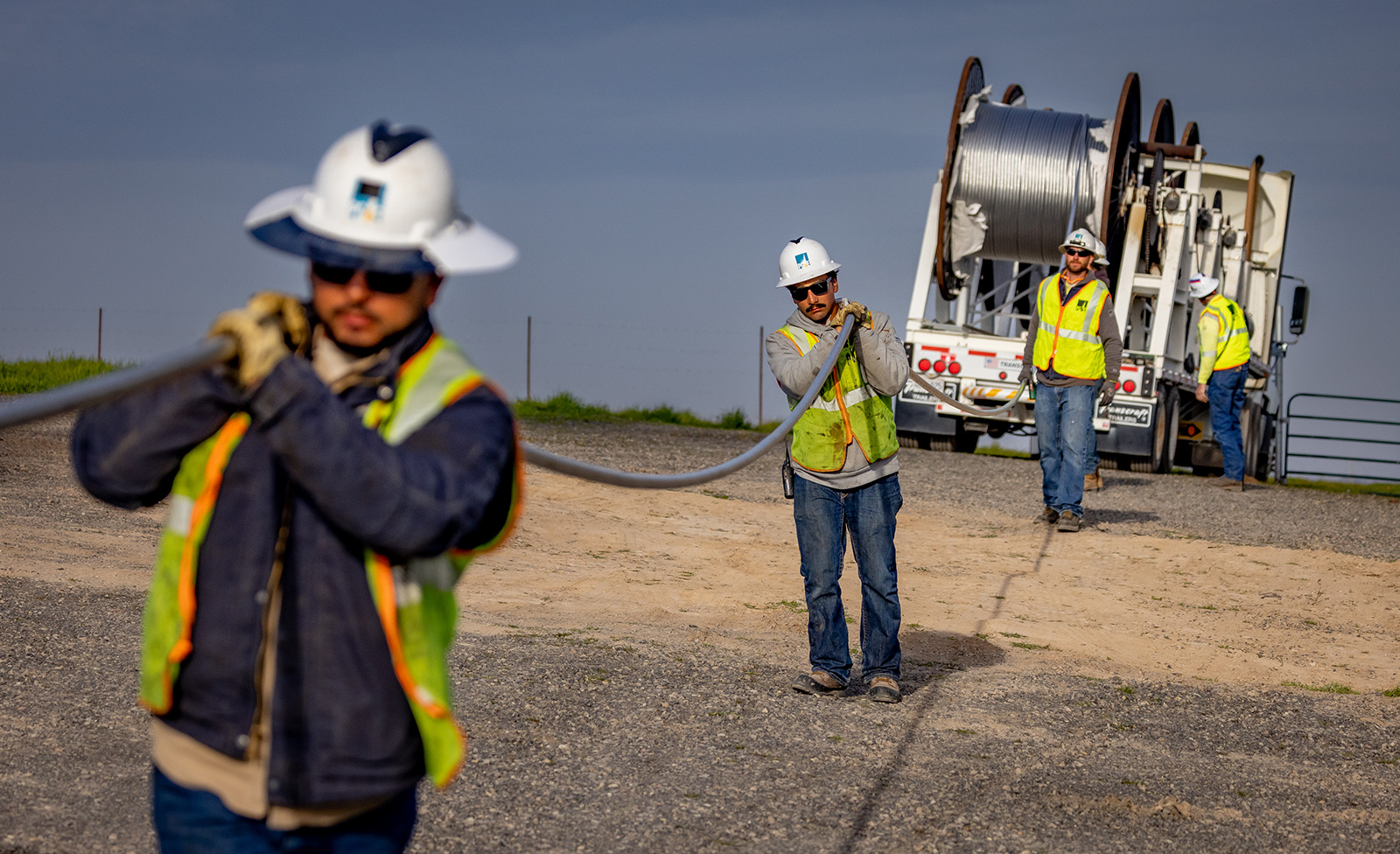 Wire pull crew